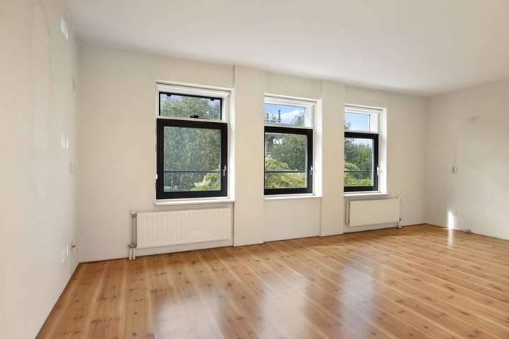 Foto 22 van Burgemeester Postweg 63