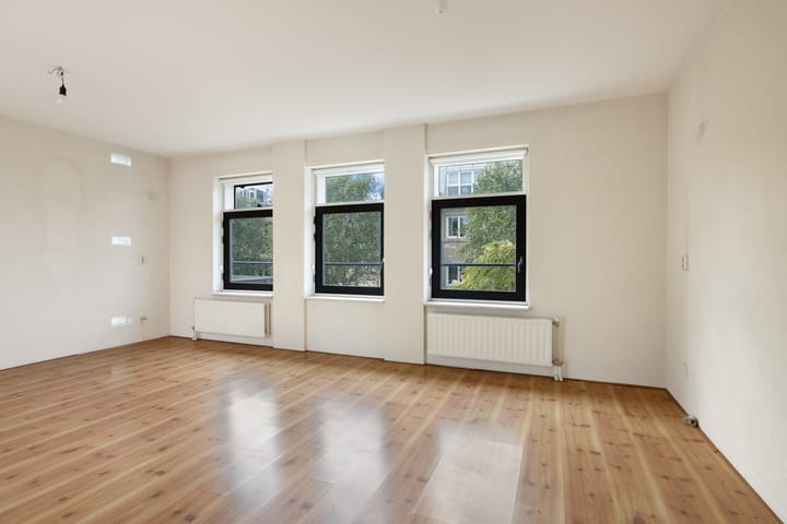 Foto 24 van Burgemeester Postweg 63