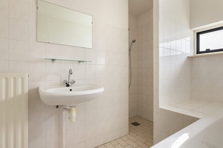 Foto 32 van Burgemeester Postweg 63