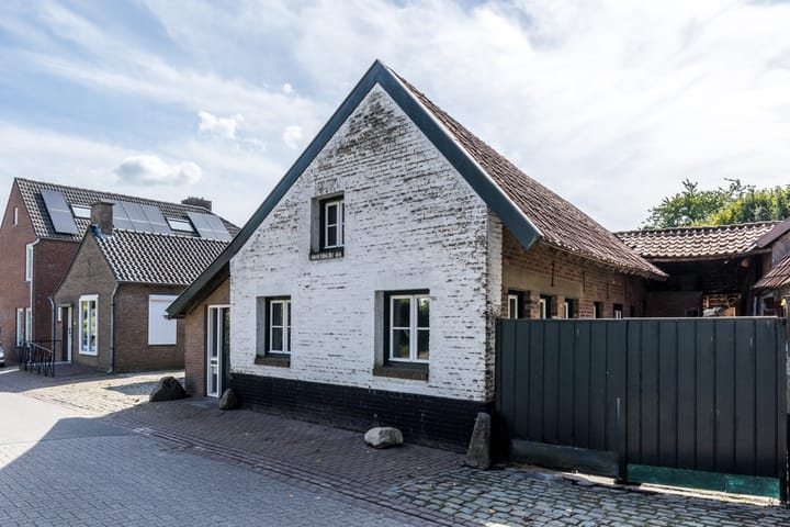 Photo 5 of Dorpsstraat 46