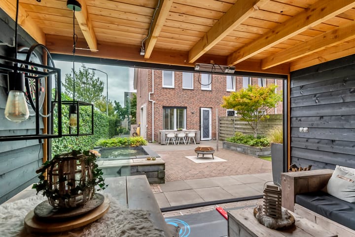 Photo 33 of Aardbeivlinder 112