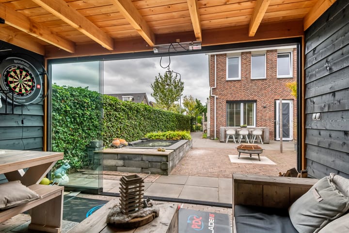 Photo 34 of Aardbeivlinder 112