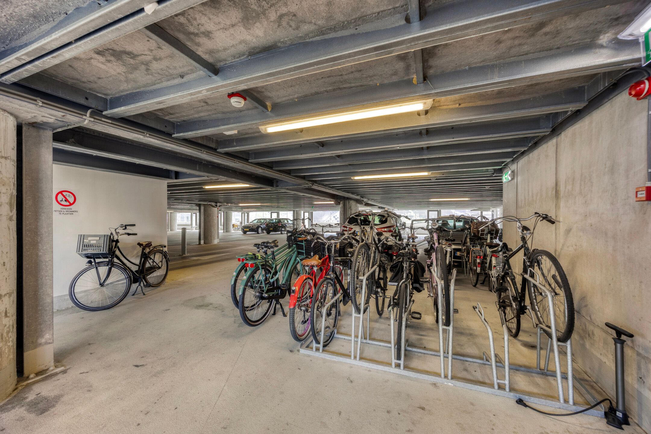 Foto 27 van Karel Doormanstraat 382-E