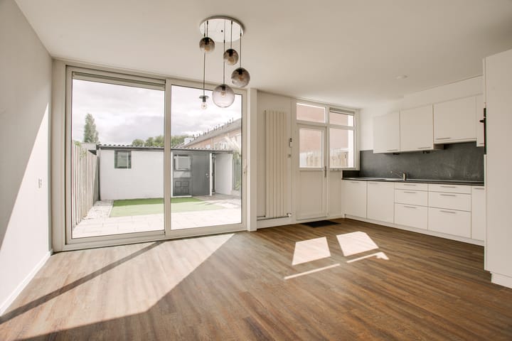 Photo 3 of Bachlaan 24