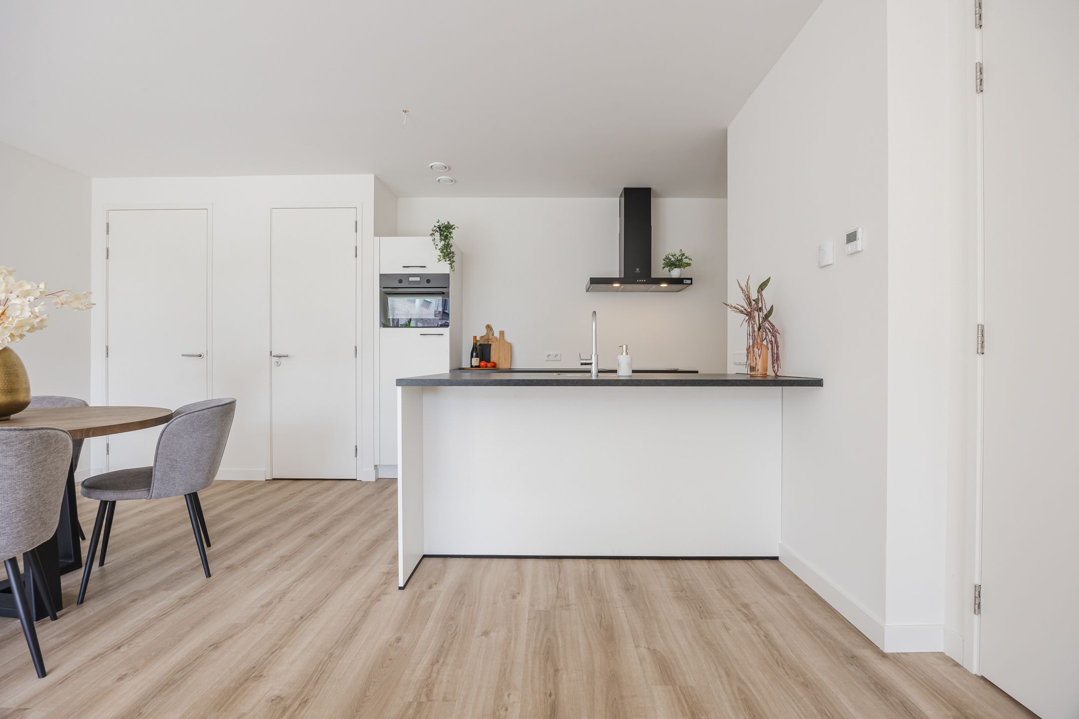 Foto 24 van Roosendaalsestraat 18-B