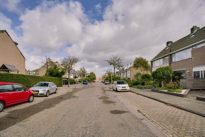 Photo 39 of Bachlaan 24