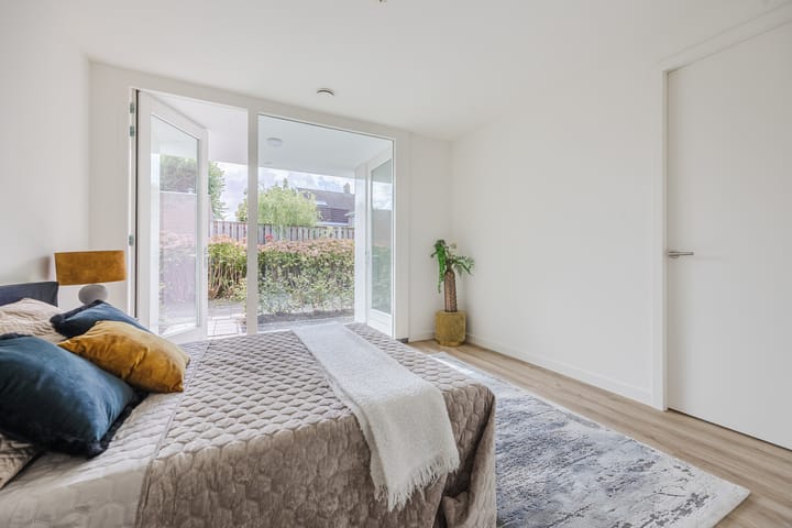 Foto 33 van Roosendaalsestraat 18-B