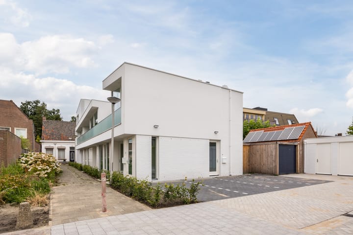 Foto 43 van Roosendaalsestraat 18-B