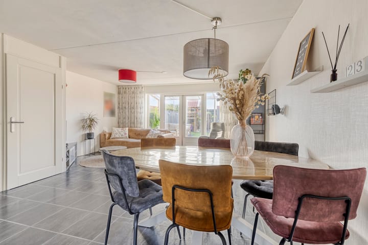 Foto 12 van Oostlaan 107