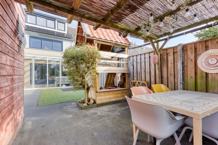 Foto 33 van Oostlaan 107