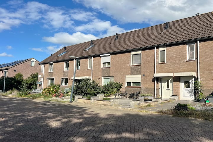 Hendrika van Tussenbroekstraat 8