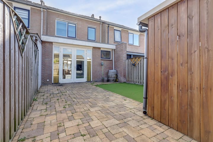 Foto 2 van Peerakker 13