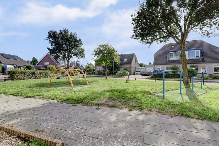 Foto 35 van Peerakker 13