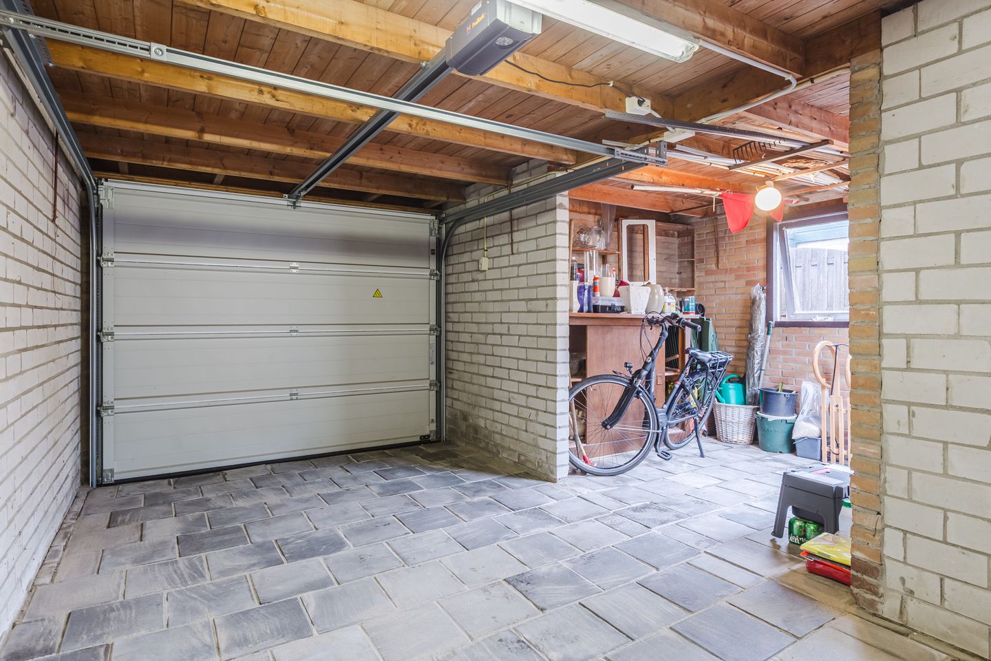 Foto 19 van Beneluxlaan 306