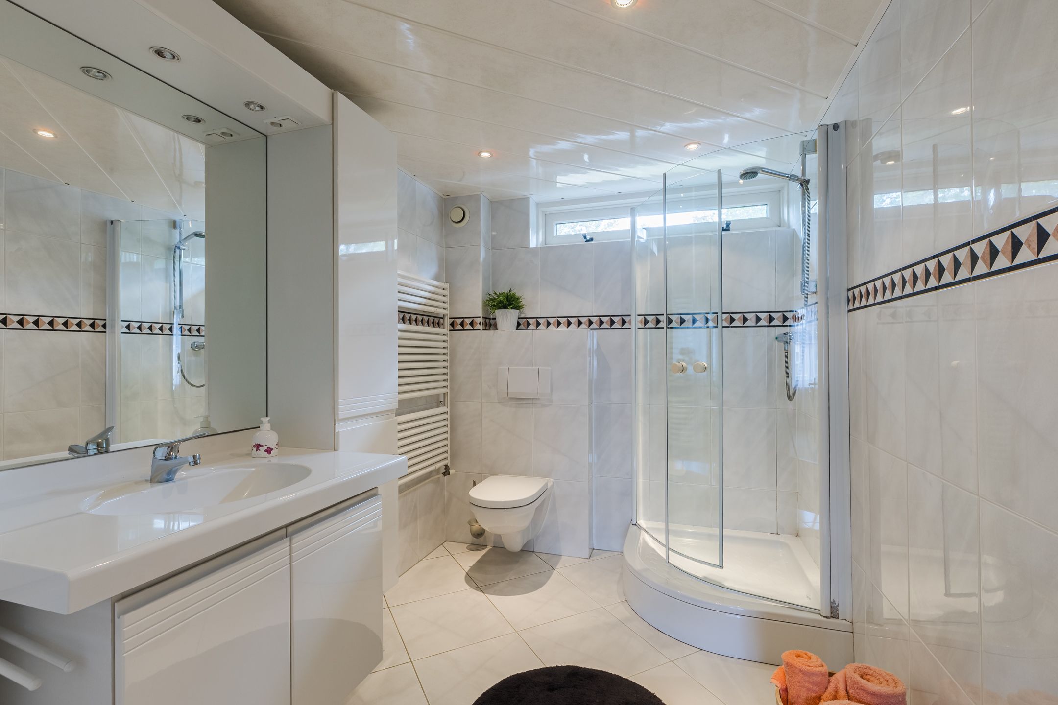 Foto 27 van Beneluxlaan 306