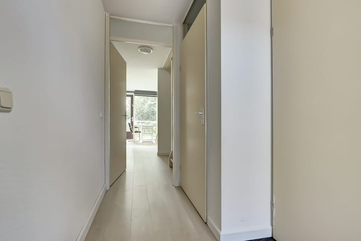 Foto 6 van Hooghalenstraat 16