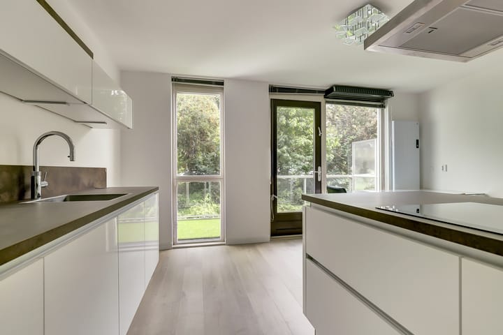 Foto 9 van Hooghalenstraat 16