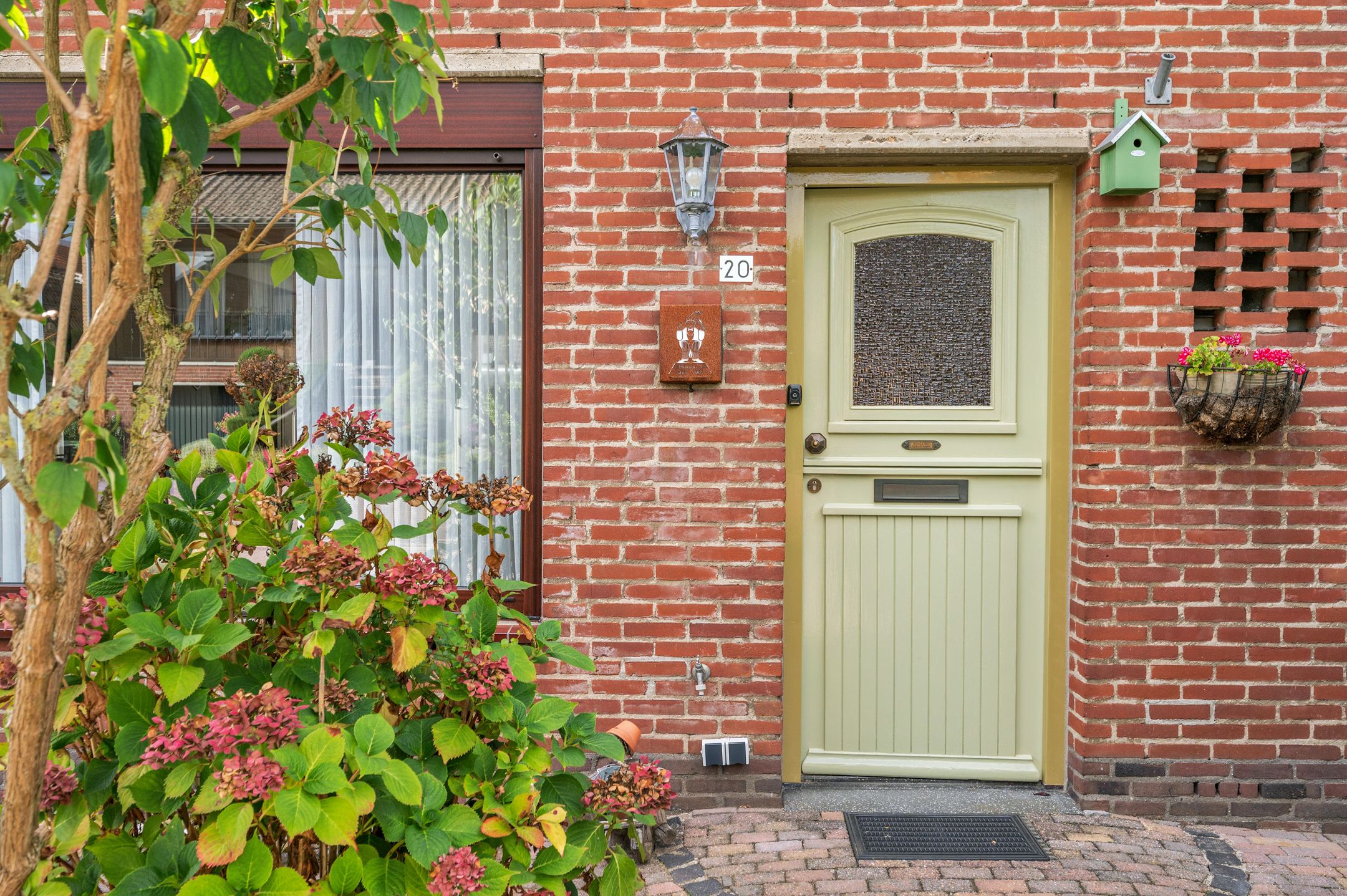 Photo 42 of Bernhardstraat 20