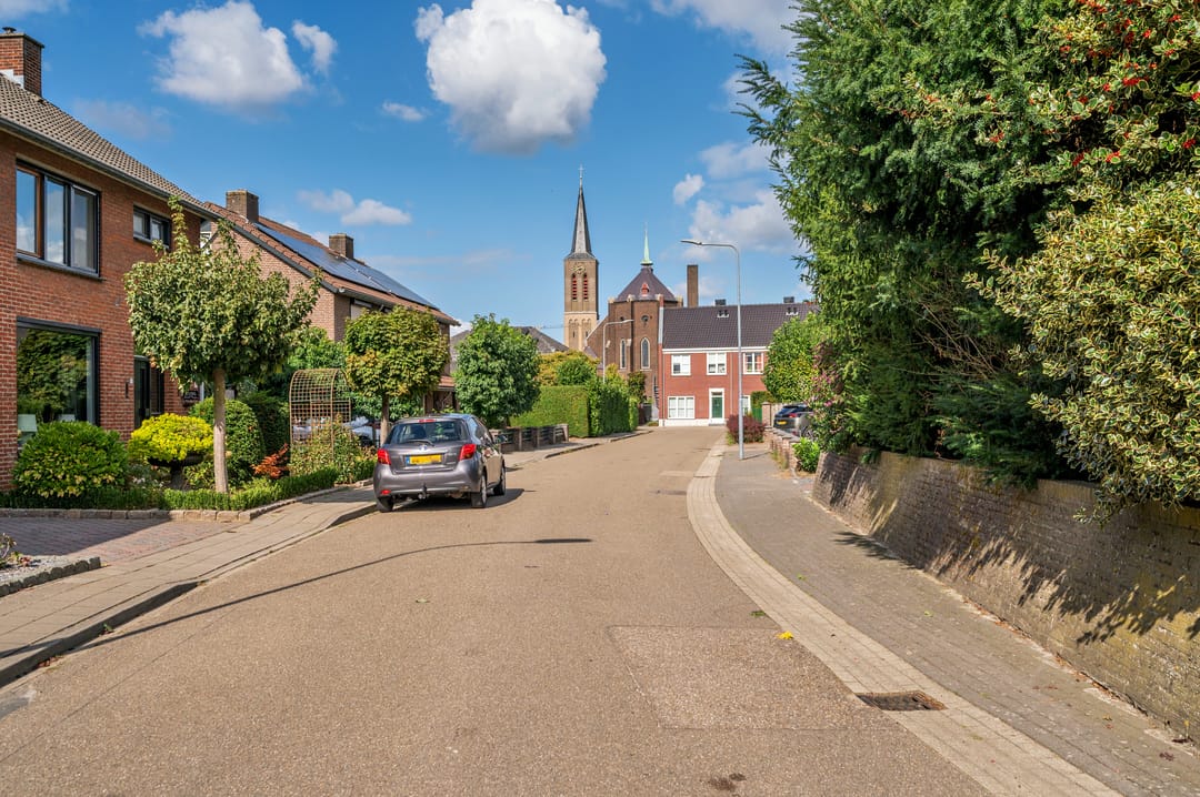 Photo 43 of Bernhardstraat 20