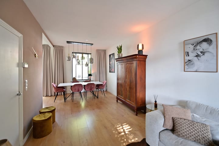 Foto 8 van Van Leeuwenhoekstraat 5