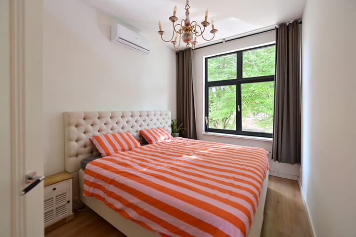 Foto 13 van Van Leeuwenhoekstraat 5