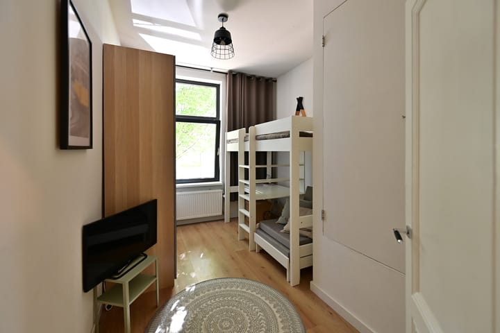 Foto 15 van Van Leeuwenhoekstraat 5