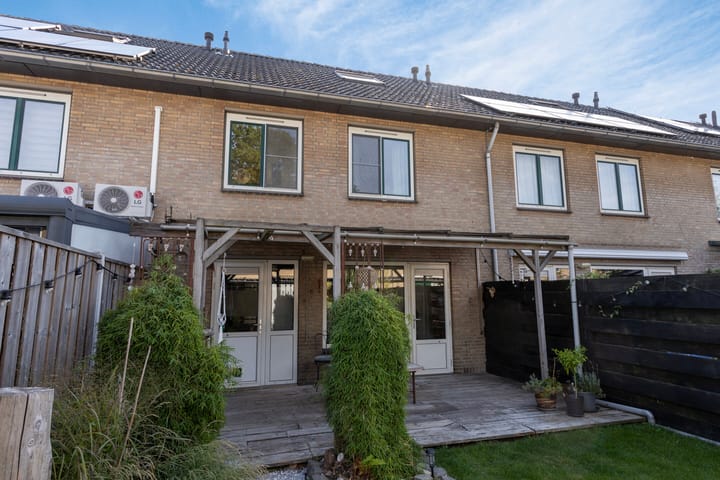 Photo 21 of Orvallaan 11