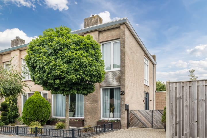 Photo 58 of Eeckelbosstraat 28