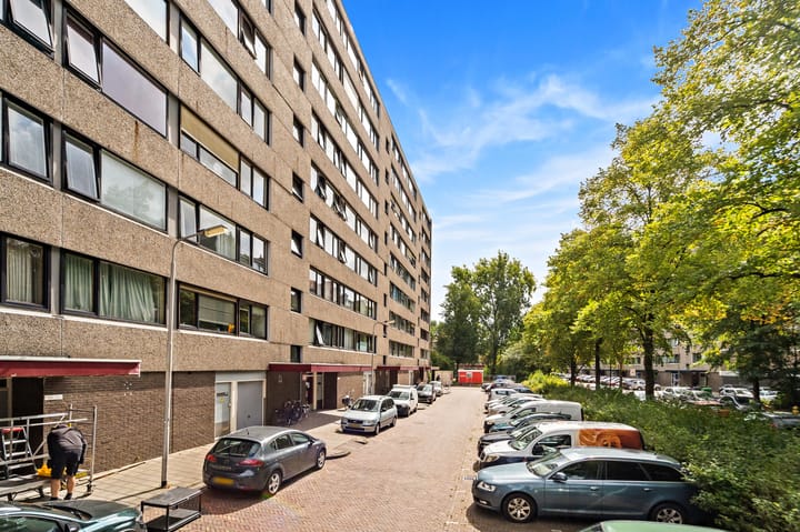 Foto 2 van Roland Holstlaan 847