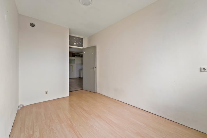 Foto 13 van Roland Holstlaan 847