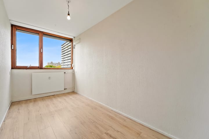 Foto 14 van Roland Holstlaan 847