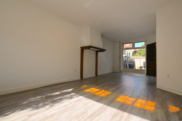 Foto 12 van van Beverwijckstraat 33