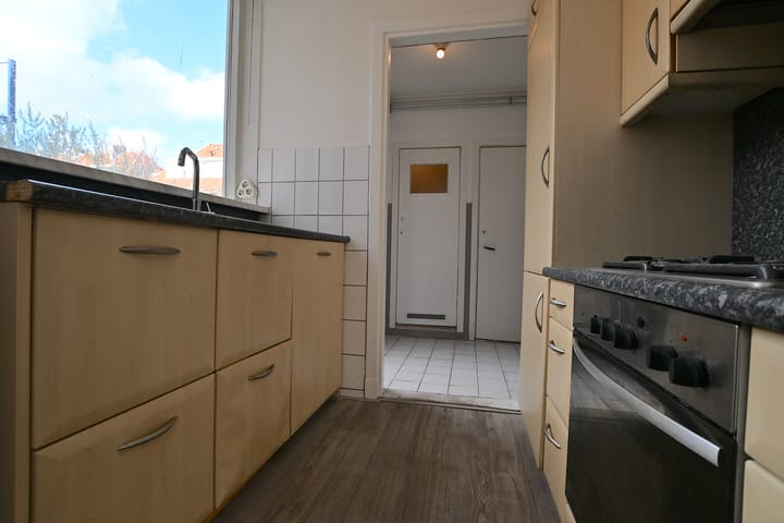 Foto 13 van van Beverwijckstraat 33