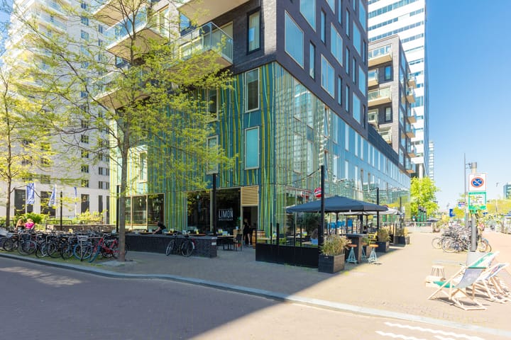 Foto 37 van Gustav Mahlerplein 153