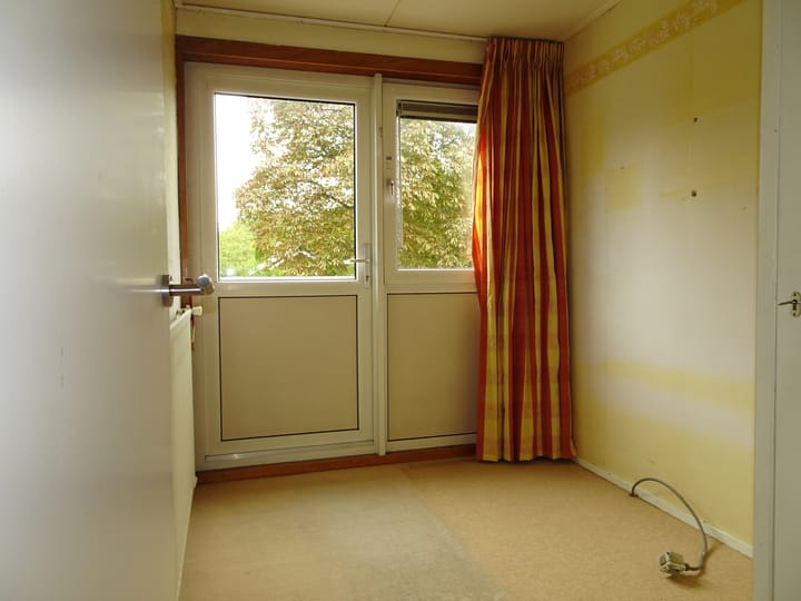 Photo 14 of Van Eckstraat 9