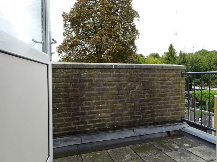 Photo 15 of Van Eckstraat 9