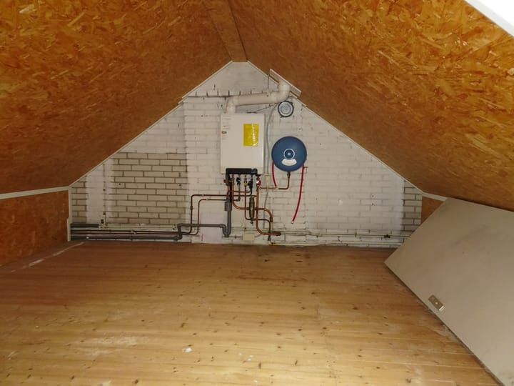 Photo 16 of Van Eckstraat 9