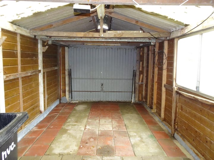 Photo 21 of Van Eckstraat 9