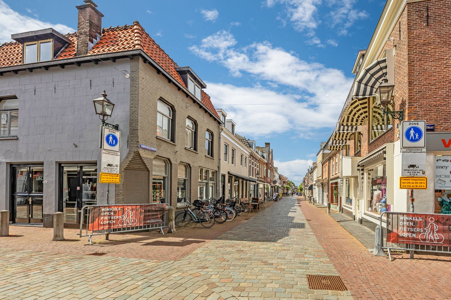 Photo 40 of Utrechtsestraat 5-B