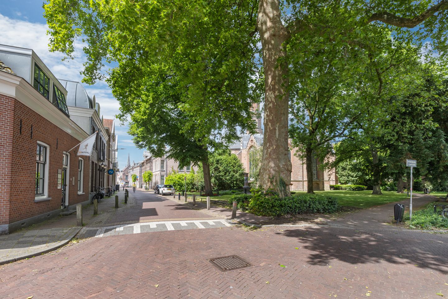 Photo 44 of Utrechtsestraat 5-B
