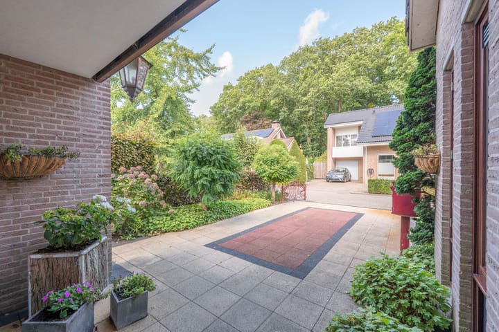 Foto 6 van Mgr. Van Hooydonklaan 3