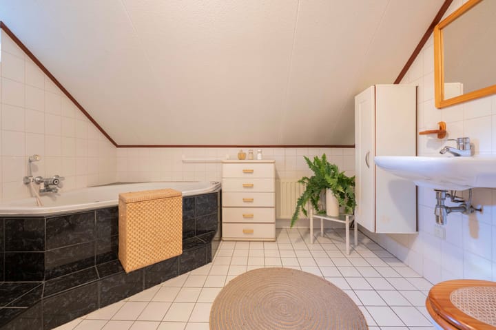 Foto 35 van Mgr. Van Hooydonklaan 3