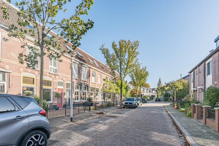 Photo 2 of Valkenburgerweg 28