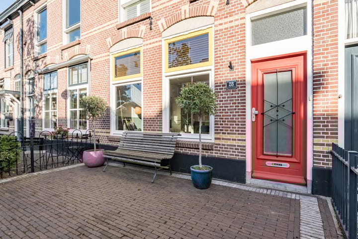 Photo 3 of Valkenburgerweg 28