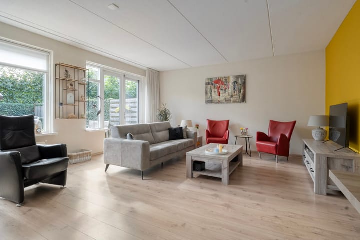 Photo 3 of Pieter de Hoochstraat 84