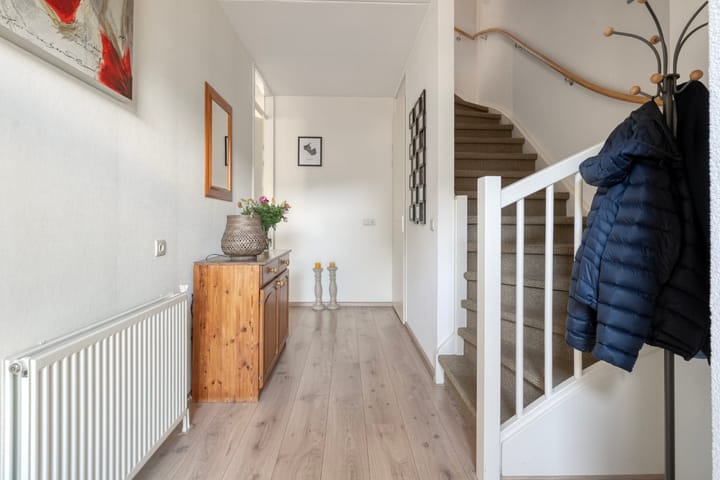 Foto 11 van Pieter de Hoochstraat 84