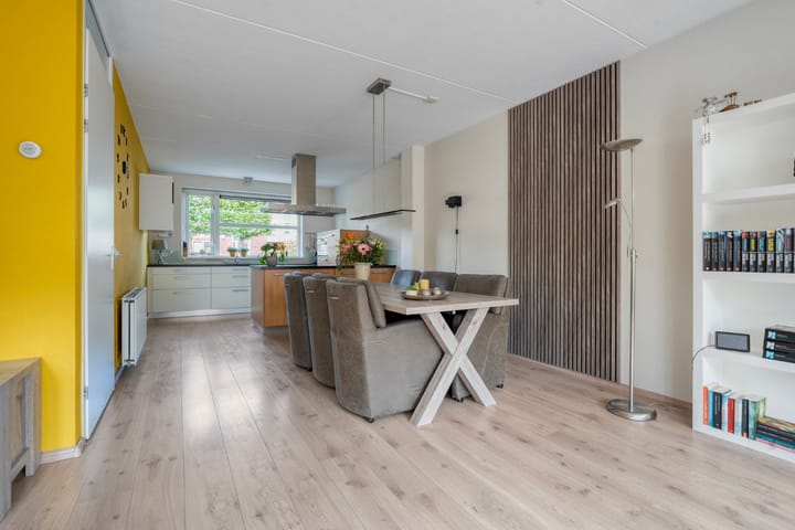 Foto 17 van Pieter de Hoochstraat 84