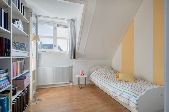 Foto 25 van Pieter de Hoochstraat 84