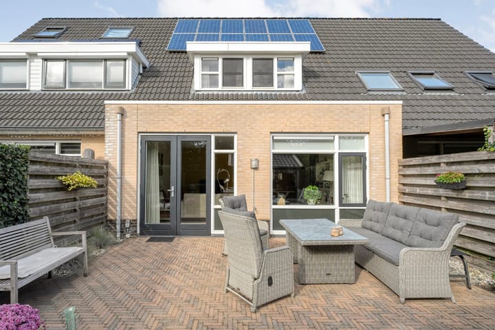 Foto 34 van Pieter de Hoochstraat 84