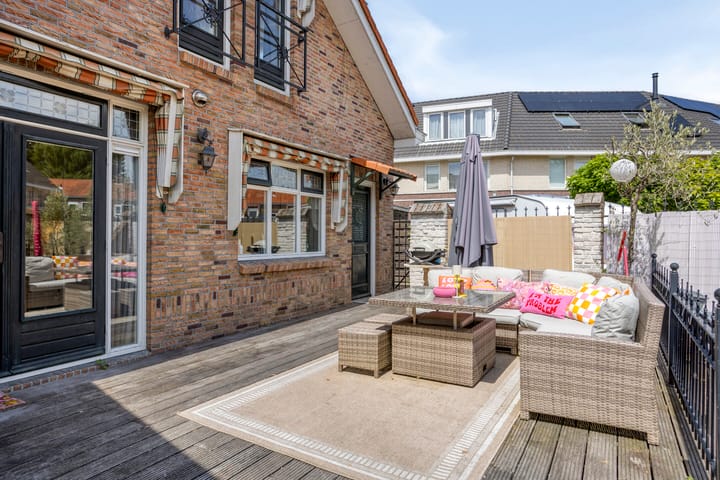 Photo 13 of Saenredamplein 44-C